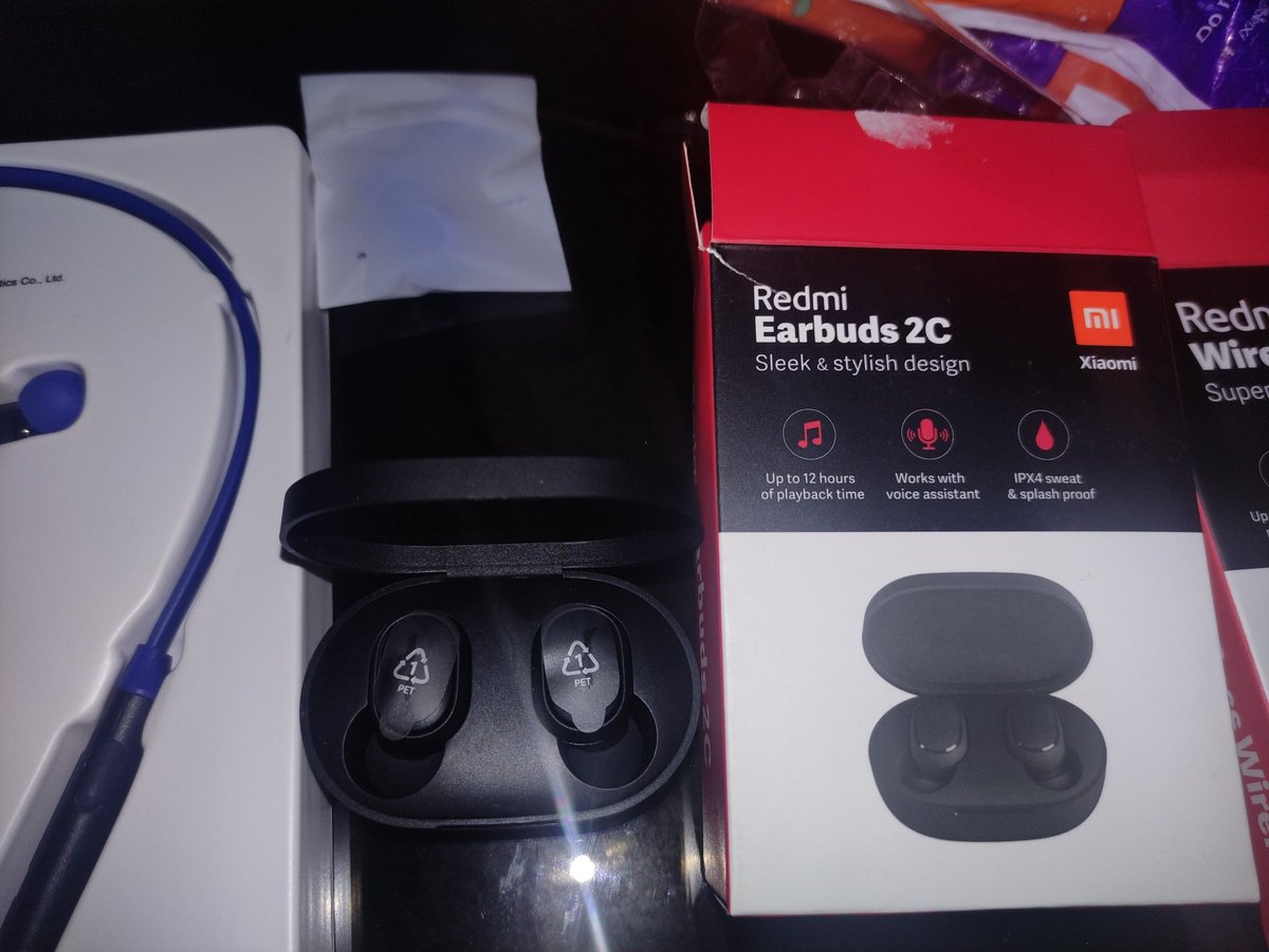 #DiwaliwithMi  😍.।।।। Got my #RedmiEarbuds #RedmiWirelessEarphones