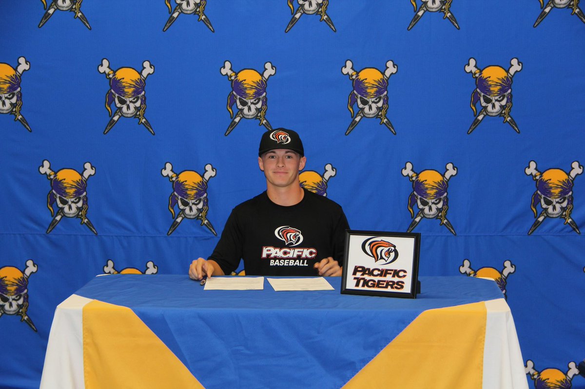 Rylan Evans tweet media