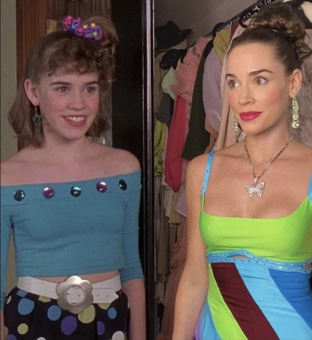 efoficial_'s tweet photo. Christa Allen que interpretou a personagem Jenna Rink (vivida pela atriz Jennifer Garner) aos 13 anos em 'De Repente 30' completa 30 anos hoje.
#espaçofogueteiros #derepente30 #jennarink #christaallen
#cinema #30anos #jennifergarner #entretenimento #arte https://t.co/xjpQx80mb0