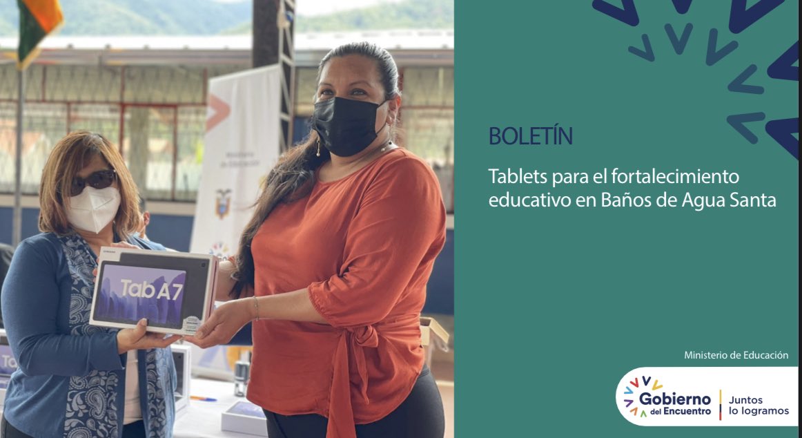 EducacionZ3_Ec's tweet photo. [BOLETíN] En la parroquia Rio Verde, se realizó la entrega de 54 dispositivos electrónicos por parte de la Fundación Unidos por la Educación al Ministerio de Educación, a través de Distrito Educativo Baños de Agua Santa. ➡️ https://t.co/6nrBJhgHSY https://t.co/hBbjA7nDZf