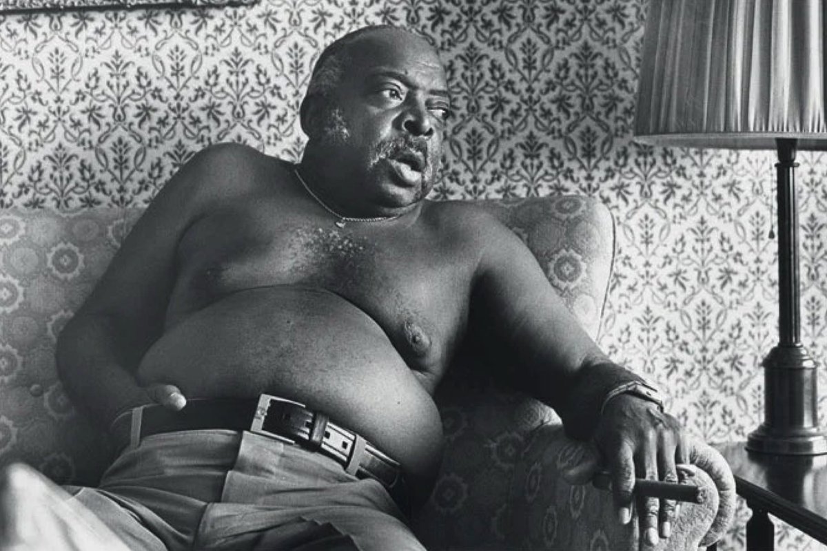 NormalComposers's tweet photo. Count Basie relaxing with a cigar. https://t.co/O6u22Nlqjf