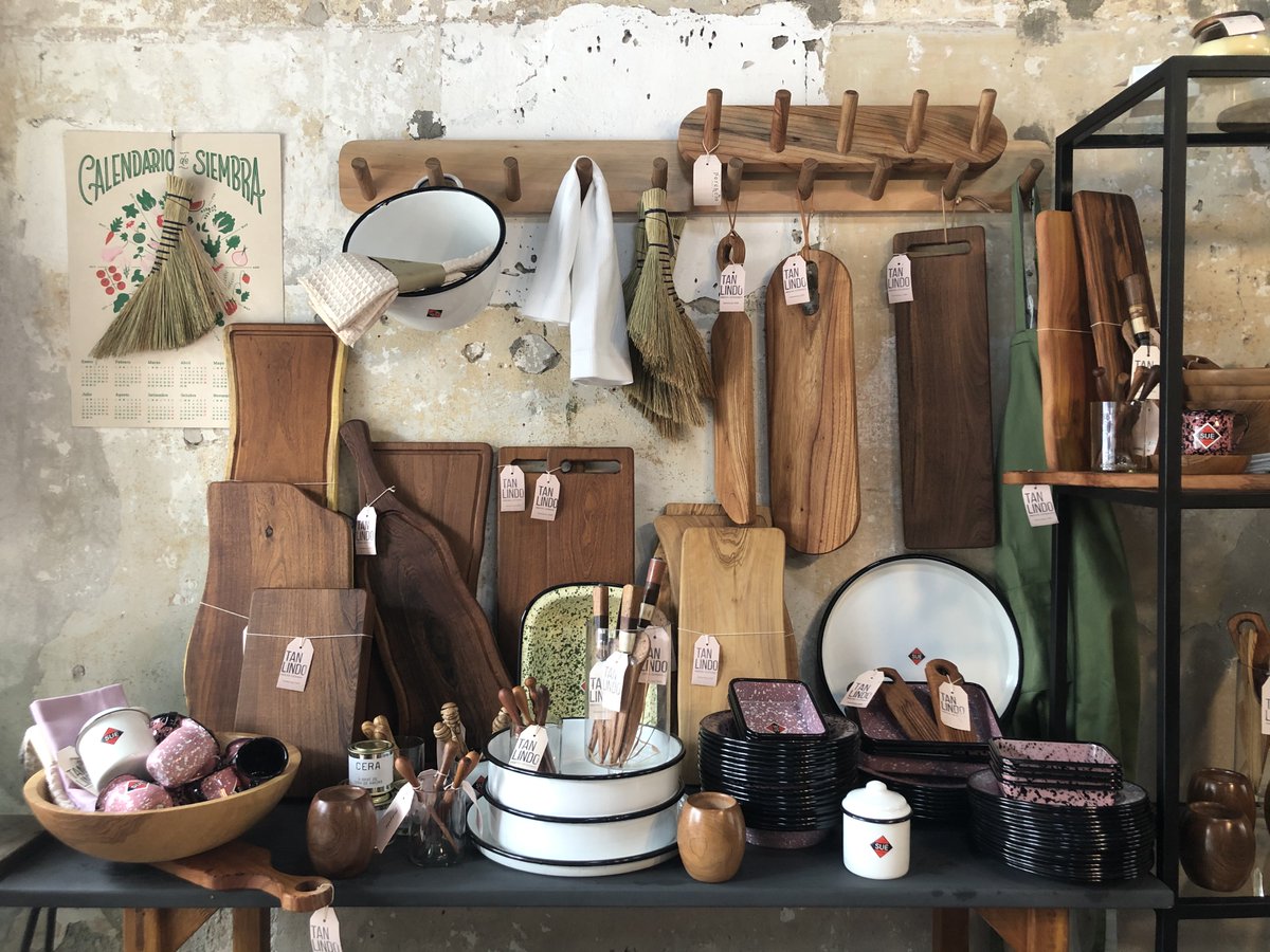 Artisanal Uruguayan housewares at Tan Lindo, made of local materials by skilled artisans – we love shopping in #Montevideo. #gogyded #Uruguay #shoppingtour