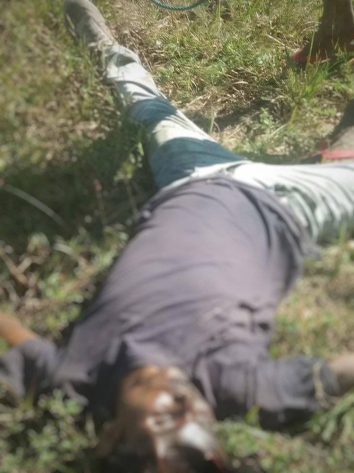 julinooooo's tweet photo. SAC MASSACRED at least 6 locals in #Yinmarbin Tsp after suffering heavy casualties during fighting with the PDF. All of the victims were SHOT DEAD &amp; 1 was caught alive. #FreezePaymentsToJunta #Nov11Coup    #WhatsHappeningInMyanmar https://t.co/8PlatOHOjG