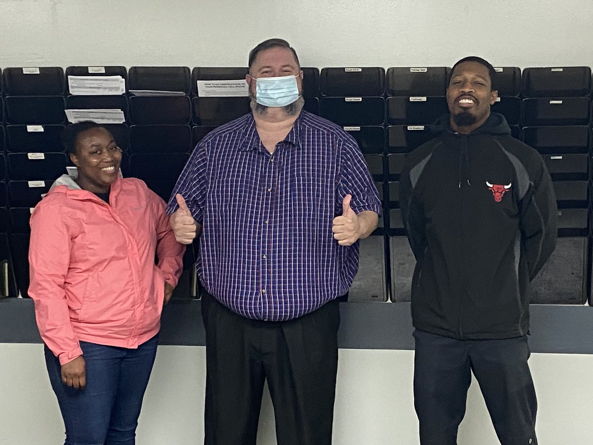 Got the opportunity to recognize two veterans Zabrieya and Darius on Veterans Day.  Thank you so much for your service both to the country and here at UPS!  <a href="/CACHamysitterly/">Amy Sitterly</a> @CACHPTSups @ups