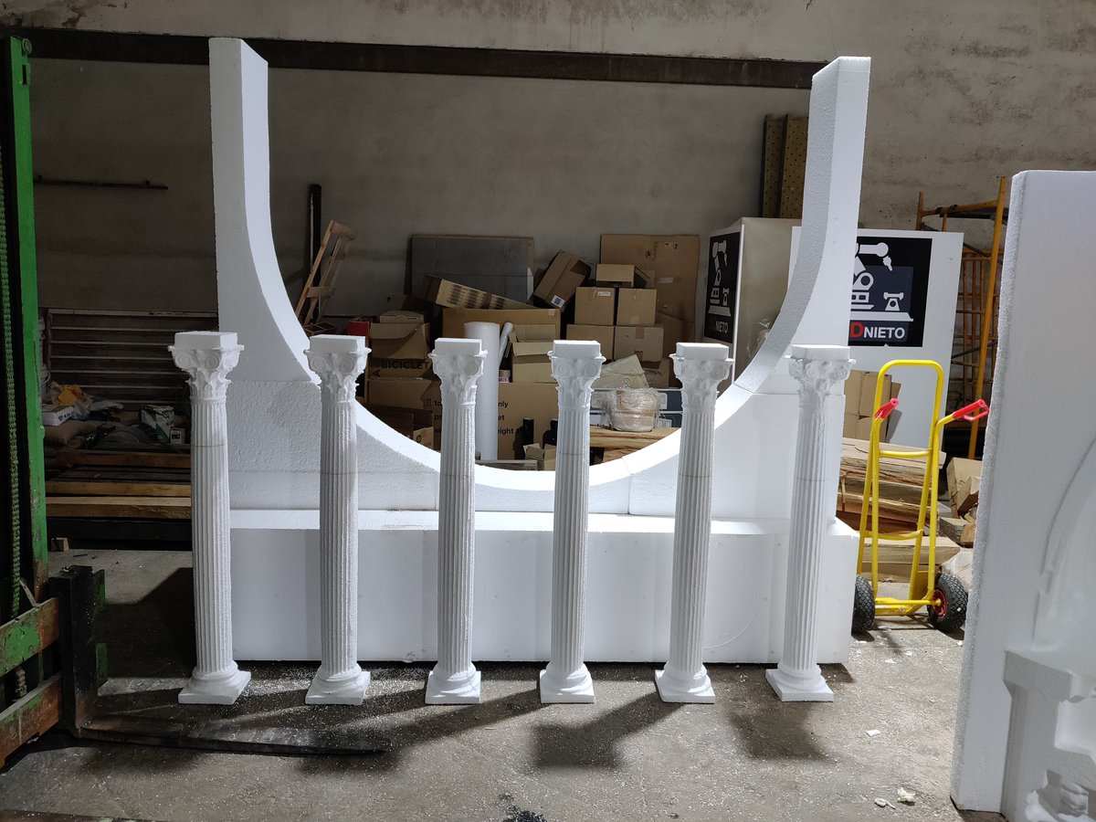 3DNieto's tweet photo. Queremos presentaros uno de nuestros últimos trabajos. En colaboración con @EXarchitects, hemos elaborado en #Poliestireno la replica del @Monasterioucles instalado en la catedral de Cuenca. Esperamos que os guste #3DNieto #3D #Fresado #CNC https://t.co/jkeHCyMsZM