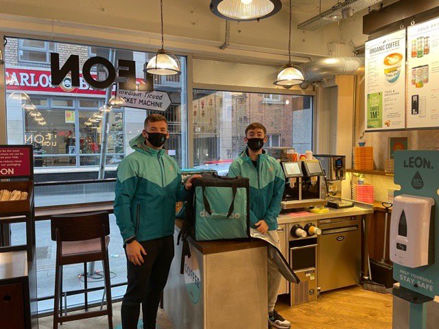 This week, we went samplin' <a href="/tcddublin/">Trinity College Dublin</a> with our delivery partner <a href="/Deliveroo/">Deliveroo</a> and we loved it! These guys desperately needed some nutrition and lovin' and we were only thrilled to have the chance to give it to them! #tooshooktocook