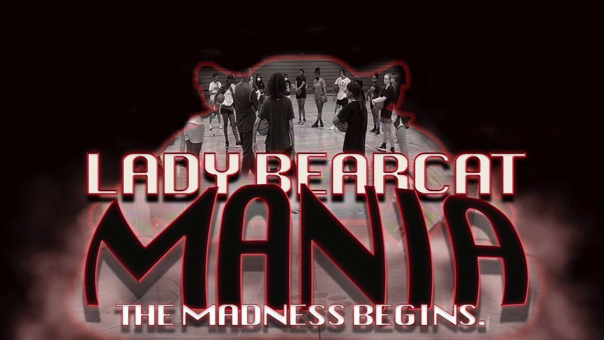 LaJai_Reed's tweet photo. I heard there’s some madness going around at RoHi tonight. 🤫
LADY BEARCAT MANIA 🔋
#BearcatLabWork #PoweredUp https://t.co/2pVrQNigjc