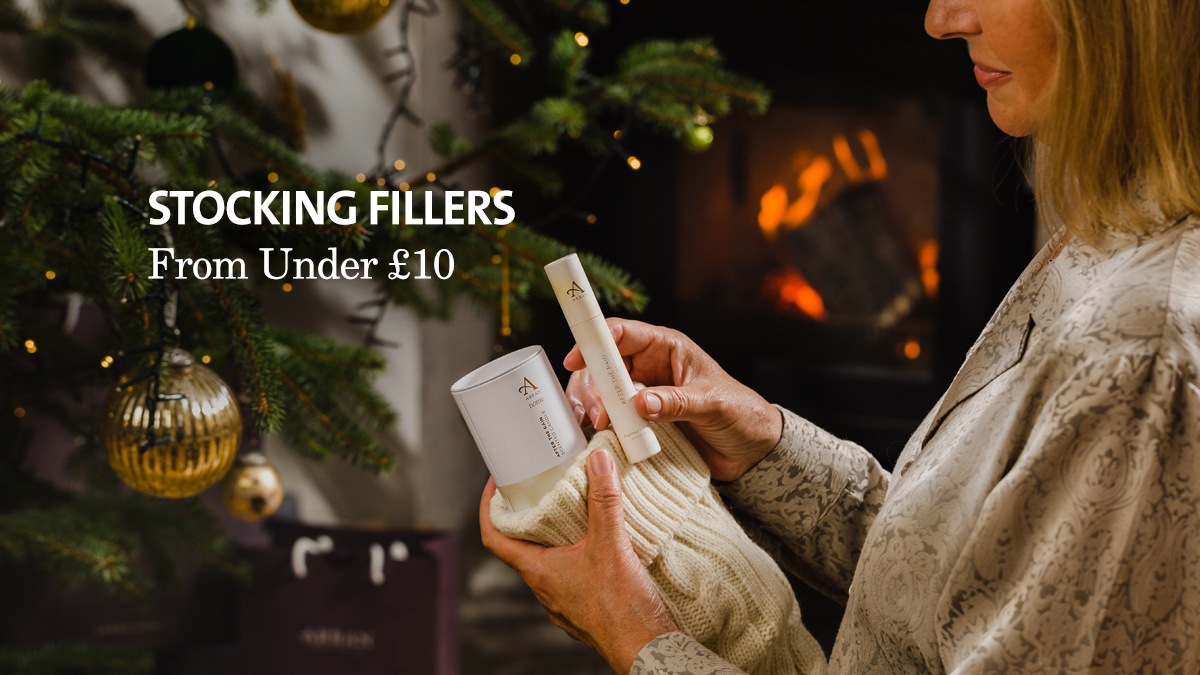 ARRAN_Sense's tweet photo. Sensational Stocking Fillers 🎁

Shop Gifts From Under £10 - https://t.co/ohtFDTDVJa

#SenseOfChristmas #ARRANSenseofScotland #Arran #StockingFillers https://t.co/E4vgrzGHyb