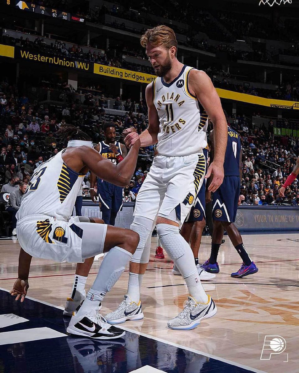 HumoBasket's tweet image. Máximos Reboteadores de la jornada de ayer 

🥇Domantas Sabonis 19

🥈Kevon Looney 17

🥉Jonas Valanciunas 15

🥉Giannis Antetokounmpo 15
