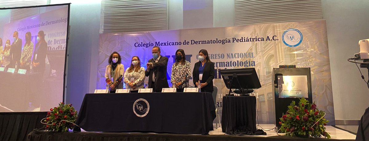 colmexdermaped's tweet photo. Nos encontramos muy emocionados en la inauguración del XII Congreso Nacional de Dermatología Pediatrica #XIICNDP2021 #dermtwitter #dermatologia #dermatology #pediatria #skinexperts #skin #dermapedia  #congreso #dermlifer #skinhealth https://t.co/CeYByUKhhf