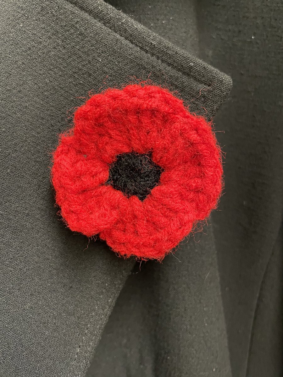 MortonWayPS's tweet photo. Students in Mrs. Bakshi’s gr 2 class engaged in creating a beautiful poppy to commemorate Remembrance Day. After our assembly they gifted their poppy to Mrs Martino to thank her for crocheting a poppy for each staff member. @PeelSchools @SuzanaB16 @shyde14 @TrusteeMcDonald https://t.co/DjFWd0owRg