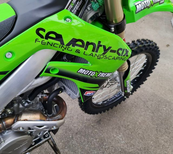 Fresh 2021 KX250 for Seventy-Six Landscaping 😎👌🏻

📞01249 446347
📧sales@gpgrafix.com
gpgrafix.com

#gpgrafix #custom #graphics #mx #sx #motocross #supercross #customgraphics #custommxgraphics #mxgraphics #custommotocrossgraphics #ktm #honda #yamaha #suzuki #kawasaki