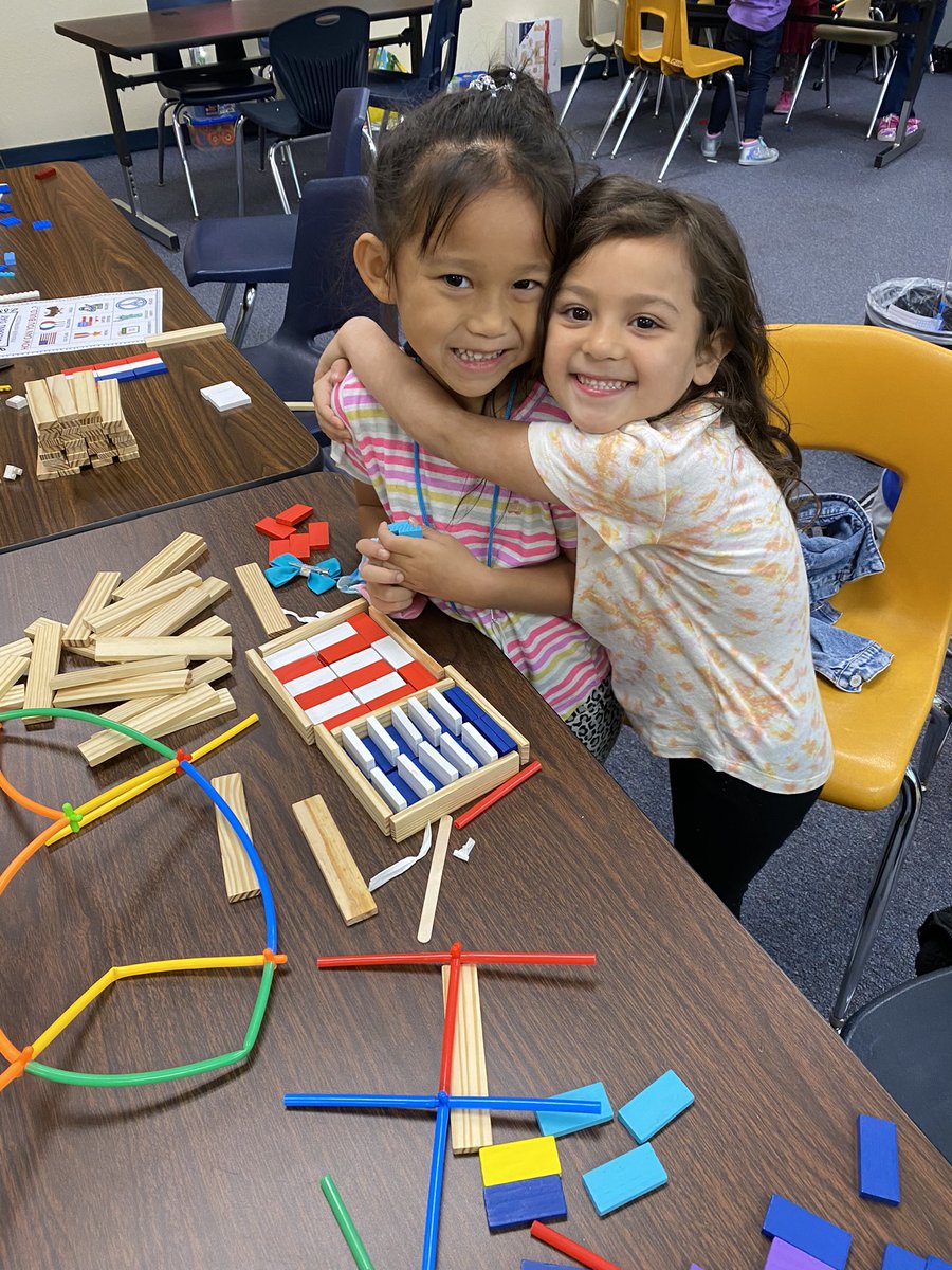 StemBoone's tweet photo. I love the Kinder students’ imaginations! Happy Veteran’s Day! #VeteransDay2021 https://t.co/dV9vAB60JF