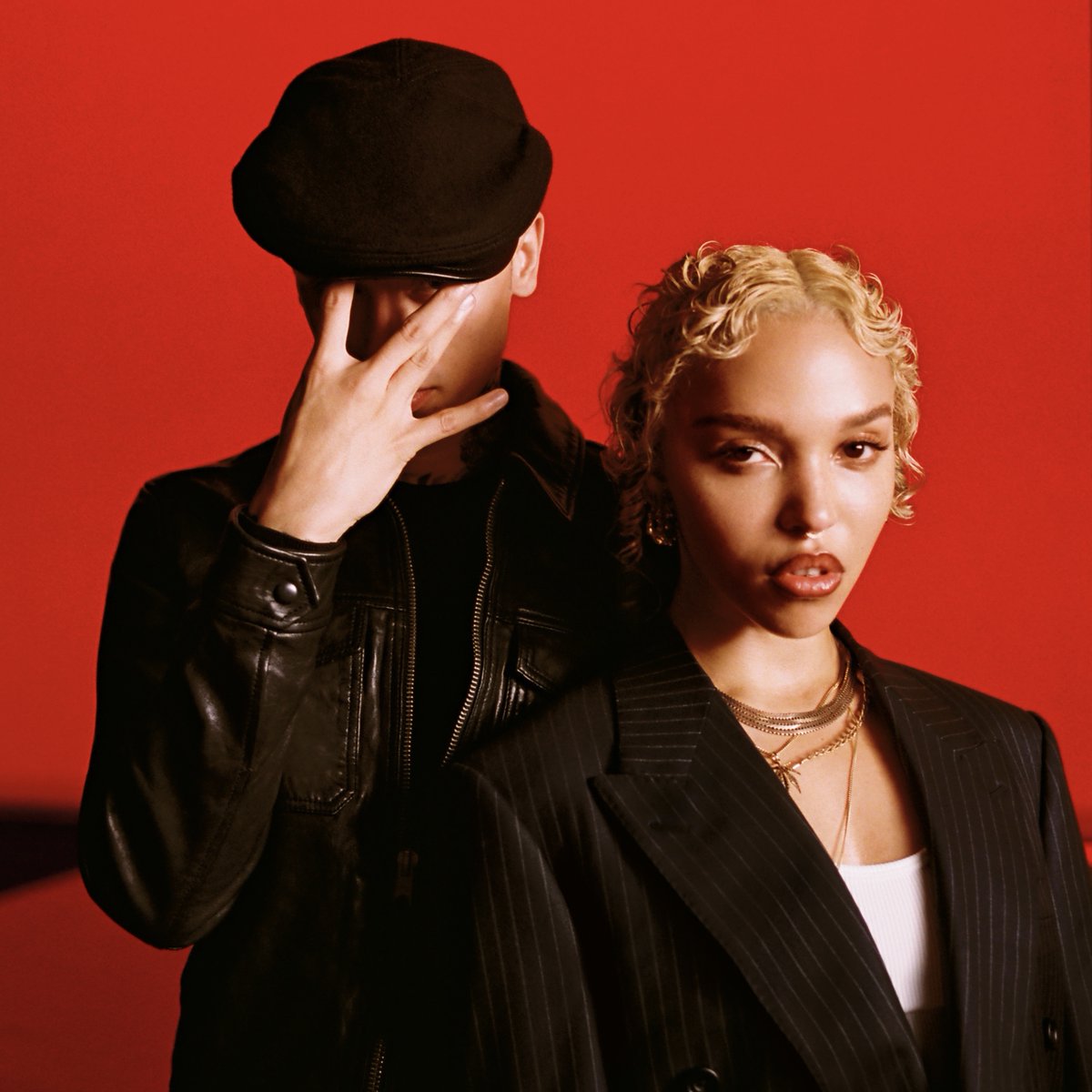 FKA twigs tweet media