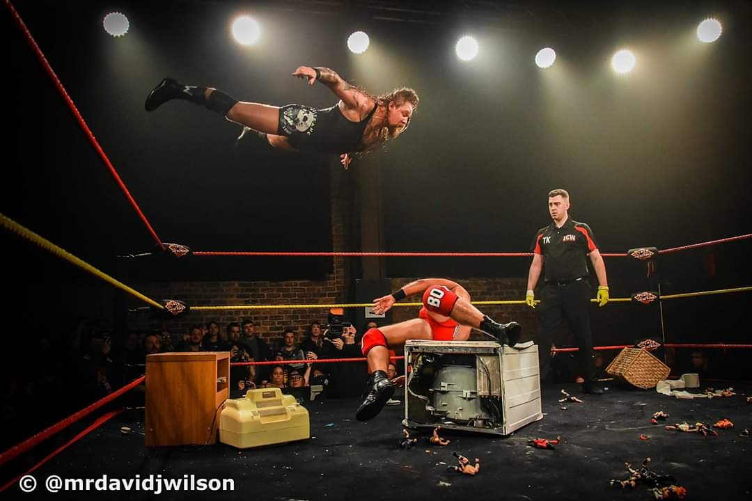 <a href="/CazGreenshields/">Cαzz♡</a> <a href="/BadBoyLiamT/">LT</a> LIAM! Get the pasting tables!