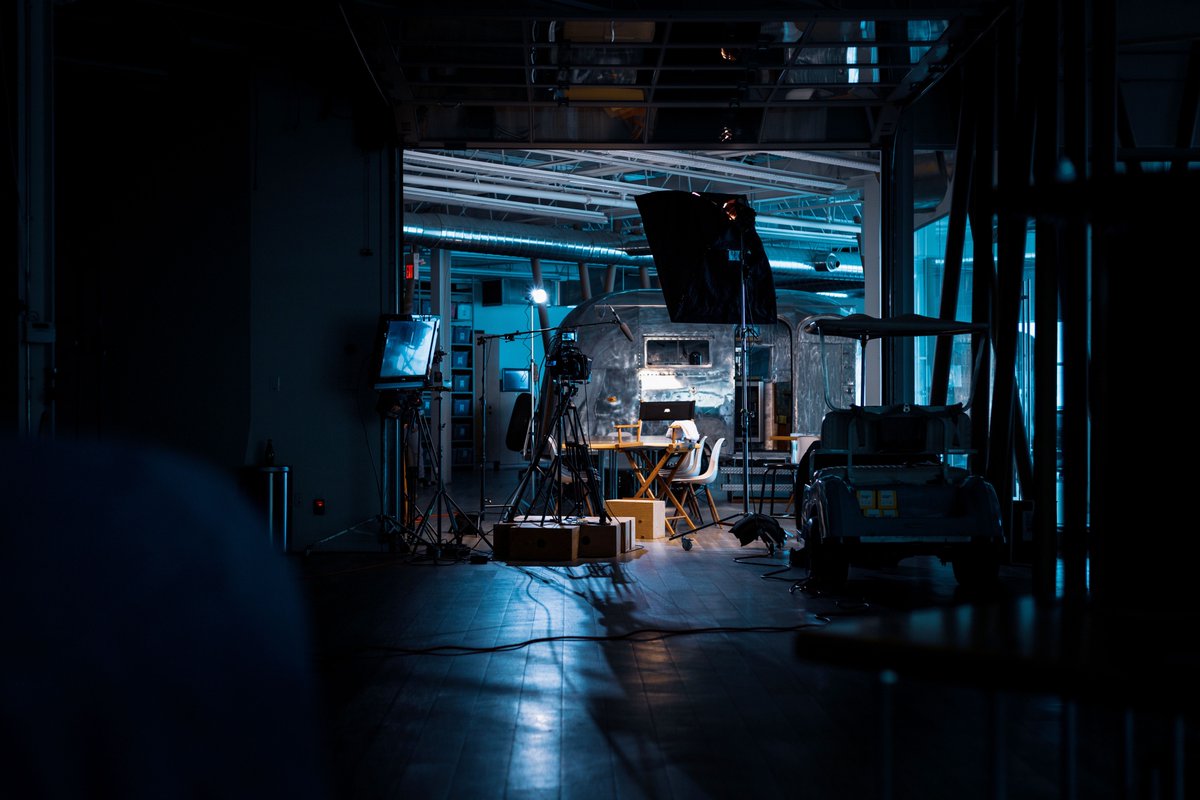 Trailer_Works's tweet photo. For the past few months Laurence Metrick has been busy at TrailerWorks creating a Masterclass on Storytelling. Check them out here: https://t.co/Bw3uxESc8o https://t.co/vFp0obpr9M