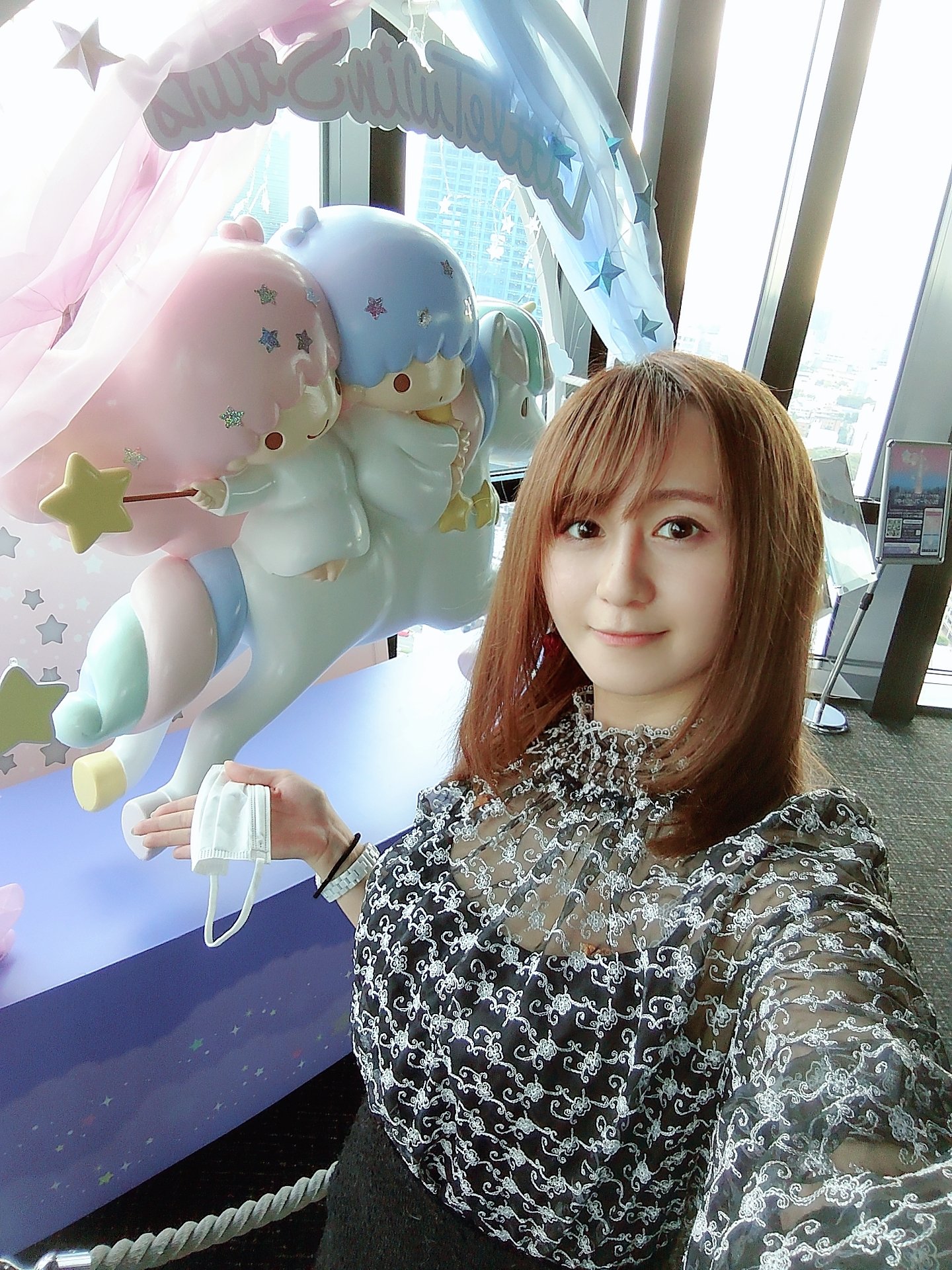 星空 もあ on X: そういえばこの前撮りに行ってですね。 どうやら発売されたようですね ワンコインで買えちゃいます💰 よろしければ是非に🥴  t.covShQOP07yN なんか写真載せ忘れたんで今更東京タワー行った時の星空載せときますね。 階段キツかったな…😇  https ...