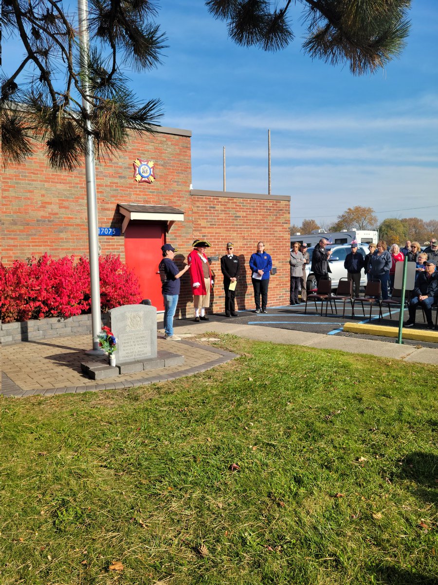 JimRodgers89's tweet photo. #VeteranDay ceremony at the Fraser VFW with Fraser H.S. Jazz band performing patriotic music! Thank you for your service, Veterans! Proud to be an American! @FraserSchools #FraserFamily https://t.co/Y3PMyqvvYt