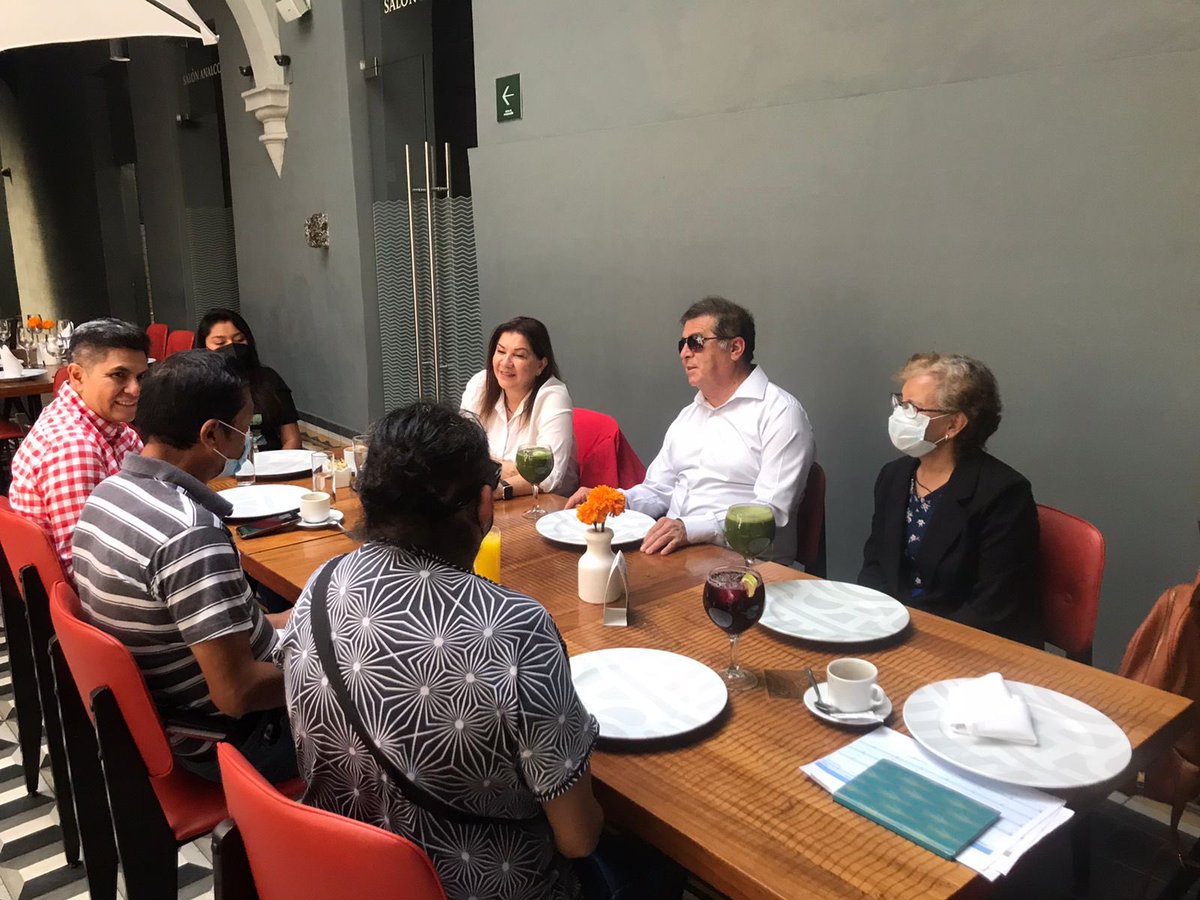 ACRIPPuebla's tweet photo. Seguiremos trabajando, estos resultados son muestra de una gran actividad y permiten que nosotros vivamos nuestra discapacidad con orgullo, dignidad y entusiasmo, felicidades.

Extraordinaria atención de los meseros del restaurant El Restauró https://t.co/A8waOtShBA
