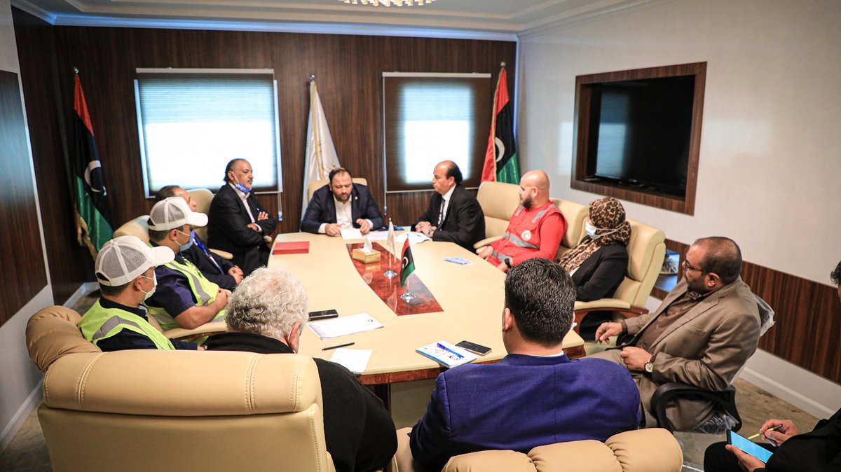 youthgovly's tweet photo. وزير الشباب يناقش مشروع الم��ادرة الوطنية الشبابية للتشجير
https://t.co/PJvQW8nZtc
#وزارة_الشباب
#حكومةالوحدةالوطنية
#ليبيا https://t.co/hgptwuRg43
