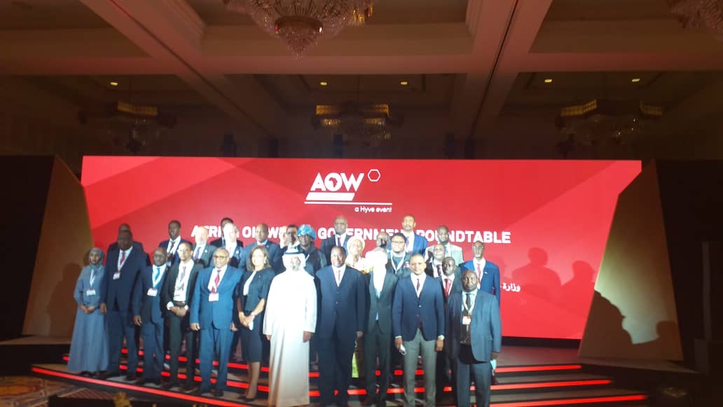 salosahal's tweet photo. The Minister of the @SLMoEM of Somaliland attended at African Oil Week in Dubai.

The Gov't of #Somaliland is welcoming the any kind of cooperations on this and believes in the investment of our natural resources including Oil &amp; Enegry is timely discussion.
#Africanoilweek 
#AOW https://t.co/LqdtDpQCIo
