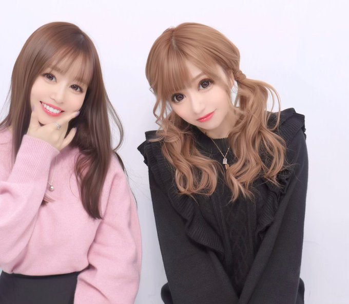 夢乃とプリクラ撮った😘 https://t.co/rUaYc3TcZa<a href="/tag/%E3%82%82%E3%81%86%E3%81%84%E3%81%A3%E3%81%B1%E3%81%84%E3%83%80%E3%83%B3%E3%82%B9"class="tags"><span>#もういっぱいダンス</span></a><a href="/tag/%E5%B9%B3%E6%88%90%E6%9C%80%E5%BE%8C%E3%81%AE%E4%B9%BE%E6%9D%AF"class="tags"><span>#平成最後の乾杯</span></a>