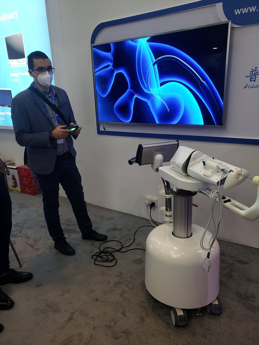 Housbow's tweet photo. I want to thank you all Doctors who visited us this forst day at @SIU_urology in Dubai.

thank you for @PusenMedical @ElviePeng for the invitation at their booth.

#madeinfrance #urology
#kidneystone https://t.co/IxywQtmO9S