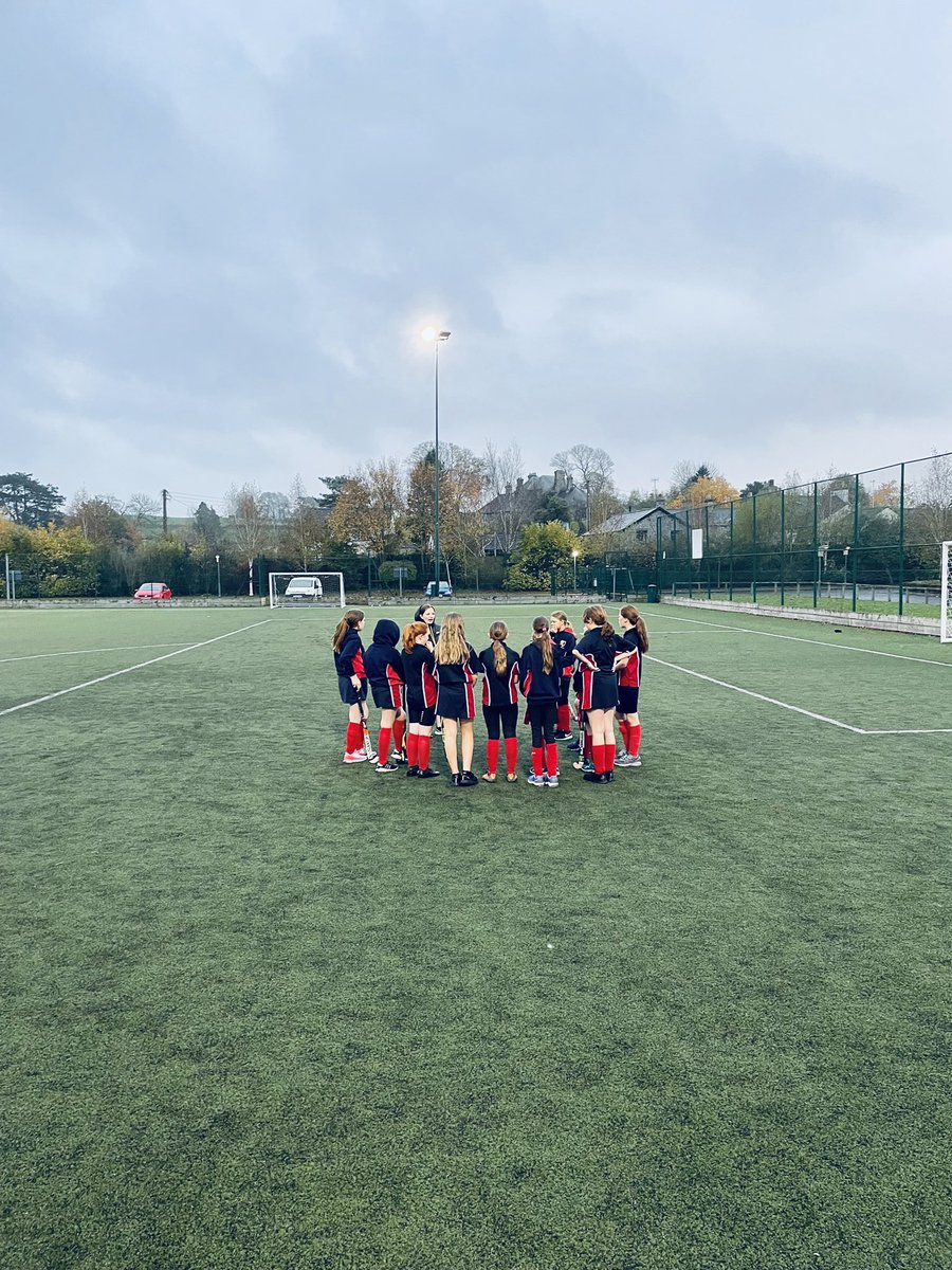 A very wet hockey fixture vs settlebeck this afternoon! ☔️

Both the Y9 and Y7 teams came out on top! Well played all 👏