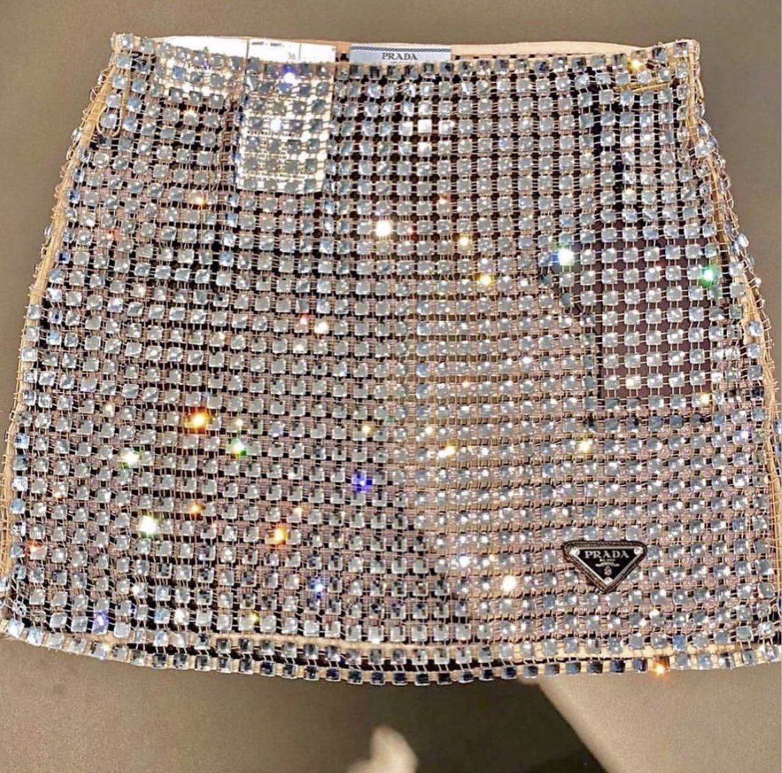 ExcusePrada's tweet photo. Prada https://t.co/8LFIOEOX49