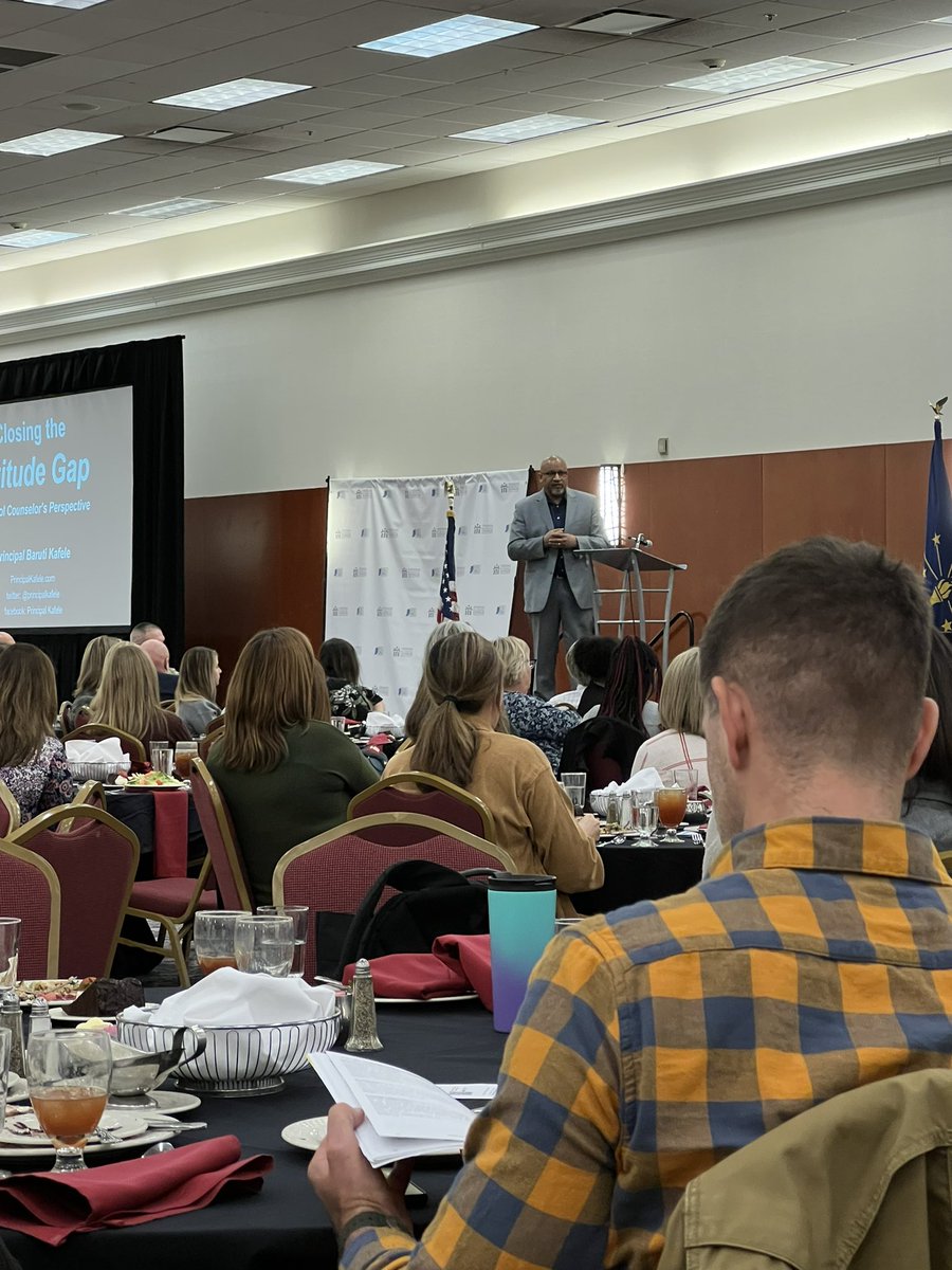 DrSherriBarrow's tweet photo. Closing the Achievement Gap: School Counselors Perspective Keynote @PrincipalKafele @ISCA_IN @BallStateSC #FutureSchoolCounselors
#BallStateCounselingProgram #ConquerAllAdversities #ISCA2021 https://t.co/9EutWMYCnM