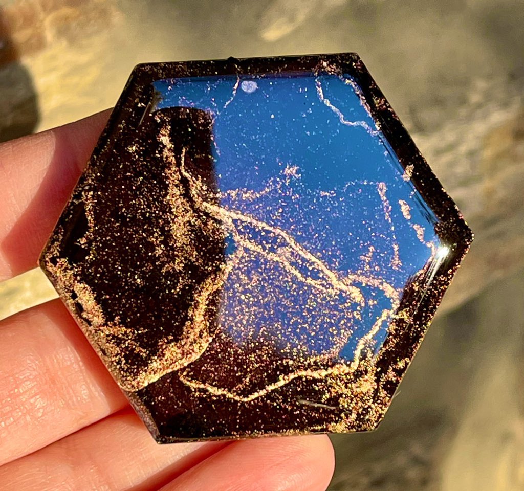 Magnets are up on my site! Come check them out! 🧲🎨🤩