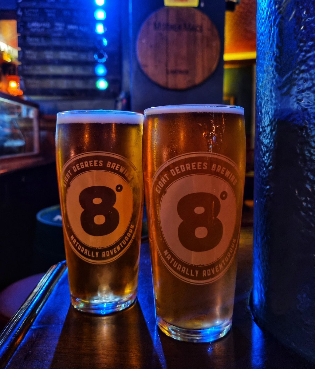 MrEricJHoffman's tweet photo. Enjoying the Full Irish (IPA) from @EightDegreesBrewing at good ole @MotherMacsPub. Glad we rediscovered this #IrishCraftBeer @Bibliocook https://t.co/JcOlNoclw9