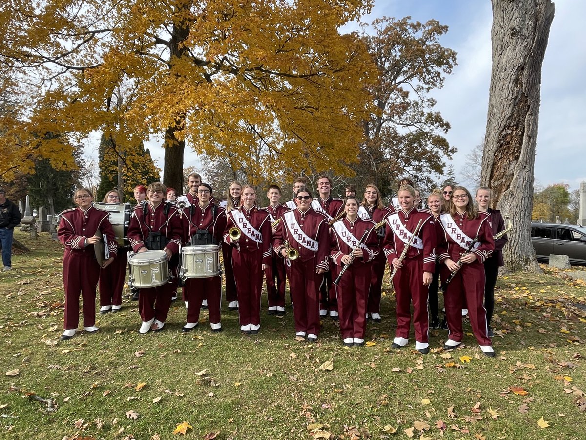 TheUHSMB's tweet photo. Urbana Band members playing at the cemetery for the Veterans Day Ceremony. Good job guys. https://t.co/JIAlsUuOjk