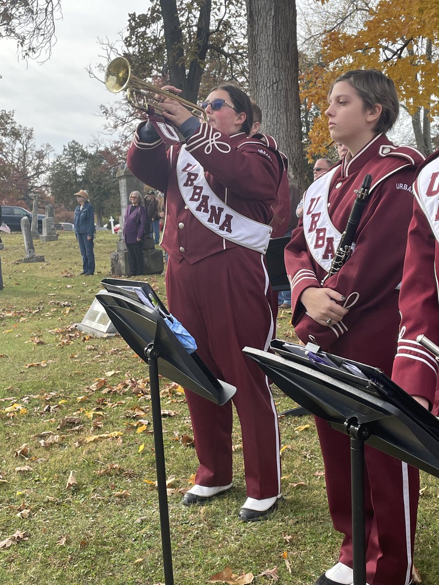 TheUHSMB's tweet photo. Urbana Band members playing at the cemetery for the Veterans Day Ceremony. Good job guys. https://t.co/JIAlsUuOjk