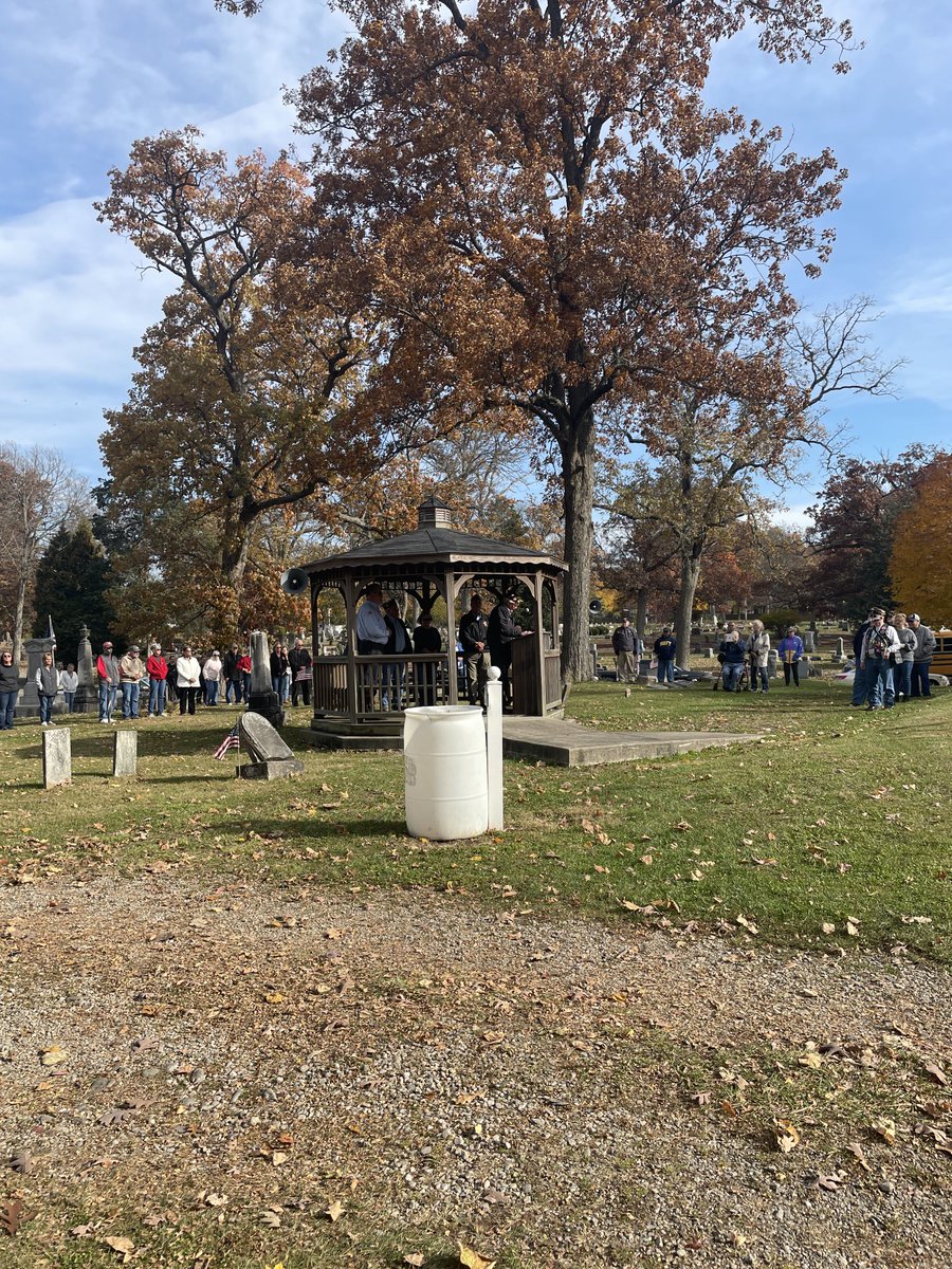 TheUHSMB's tweet photo. Urbana Band members playing at the cemetery for the Veterans Day Ceremony. Good job guys. https://t.co/JIAlsUuOjk