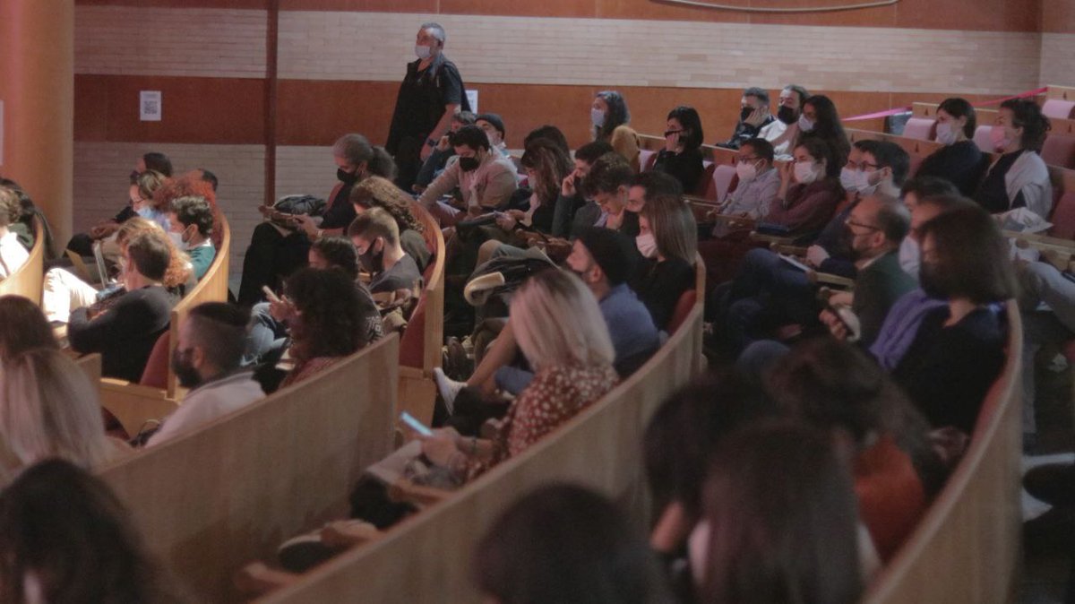 porCausaorg's tweet photo. ASÍ HA SIDO EL PRIMER DÍA DE #CongresoMerida 🥳
Después de disfrutar hoy del mejor #PeriodismoMigraciones, ¡recargamos fuerzas para mañana agradeciendo a los compas de fotografía su GRAN TRABAJO! @PabloAbreuFdez @josebaadd @mohammed_shobat #DiegoBlancoCortes ⬇️⬇️⬇️ https://t.co/fxp3ZNeXpP