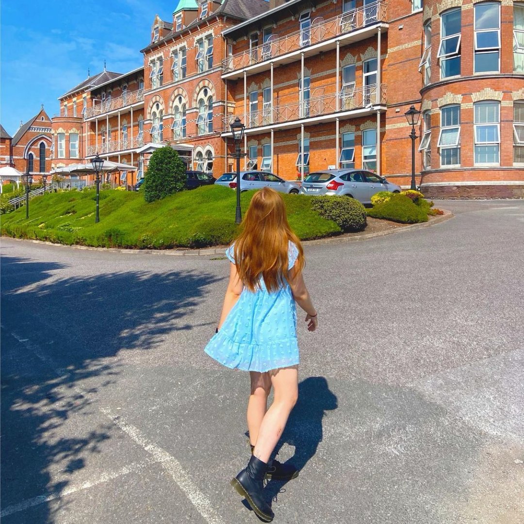 TheAddressCork's tweet photo. #tbt @aoifebcarey Exploring The Address last summer ✨
The perfect way to do this is with our Taste The Address package
#TasteTheAddress #AnAddressLikeNoOther #LastSummer #HotelStay #HotelVisit #Cork #PureCork #Pure_Cork #supportlocalbusiness #failteireland https://t.co/zyA7dTeiWn