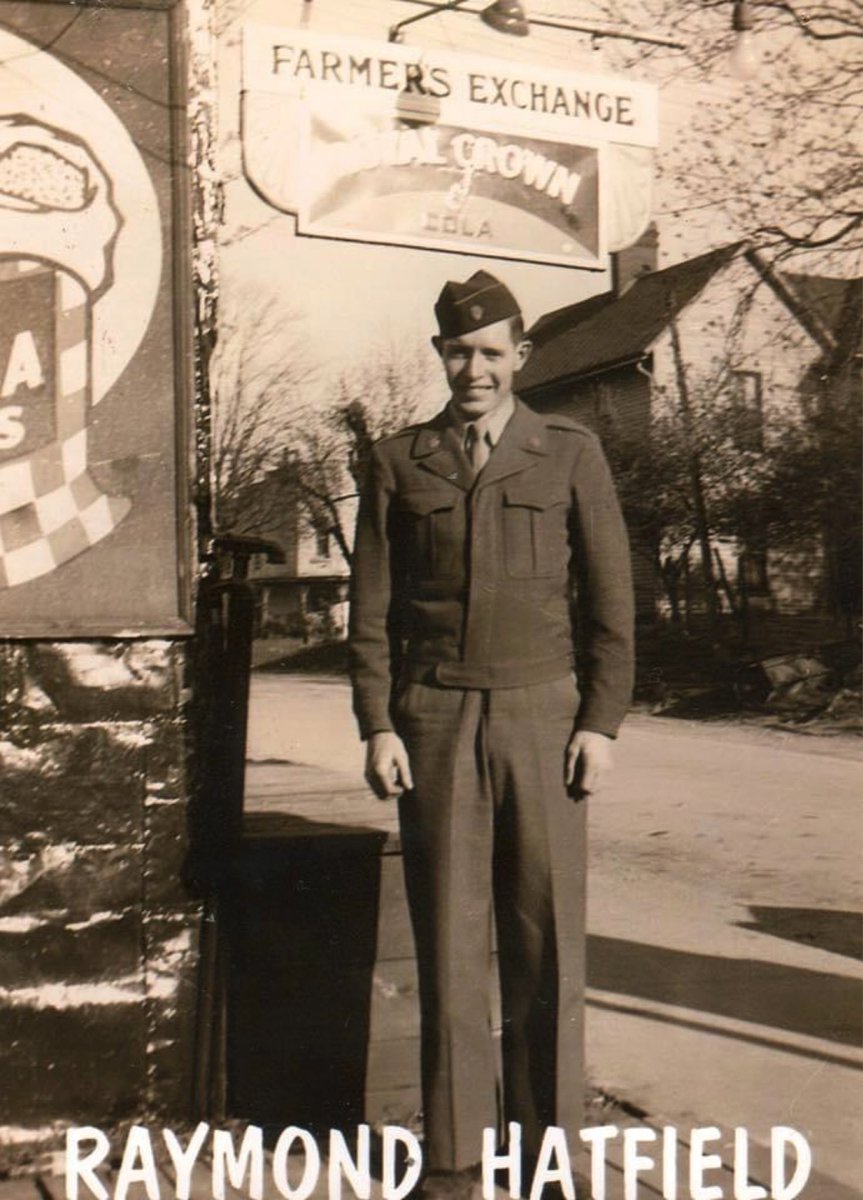 Jen_R__'s tweet photo. My forever favorite Veteran. #DaddyDee https://t.co/cidOvhvxFL
