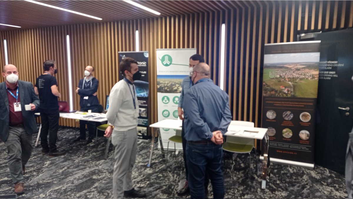 JakubKaras3's tweet photo. Dnes v Brně na Central Europe Space Industry Day jako vystavovatel rámci Czech Space Week. #space #czechspaceweek #drony
#upvision #esabicprague https://t.co/qGQz4zxZ45