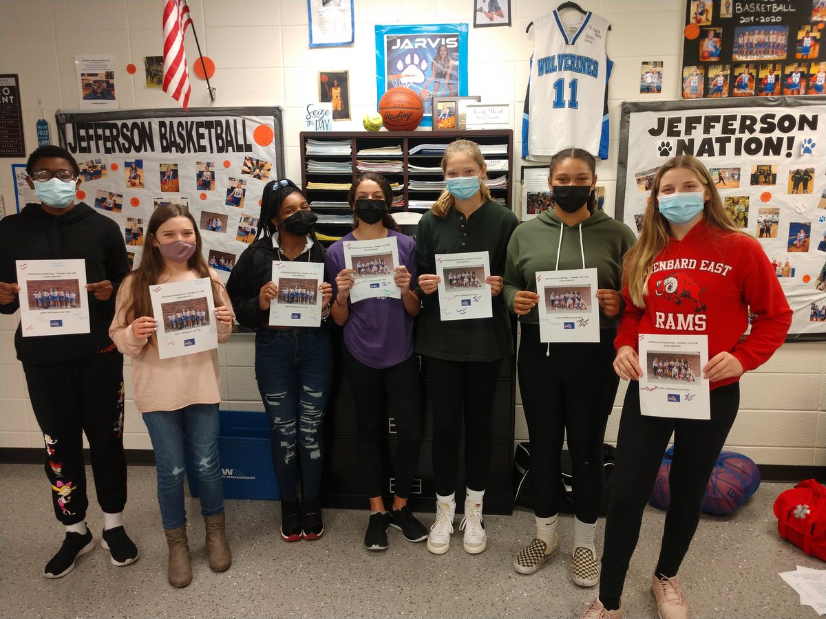 coachdehn's tweet photo. Jefferson Basketball Players taking time today to thank our Veterans.@Woodridge68 #JJHhoops🏀 #VeteransDay #lifelessonsthroughsports https://t.co/oG34ZjbLpp