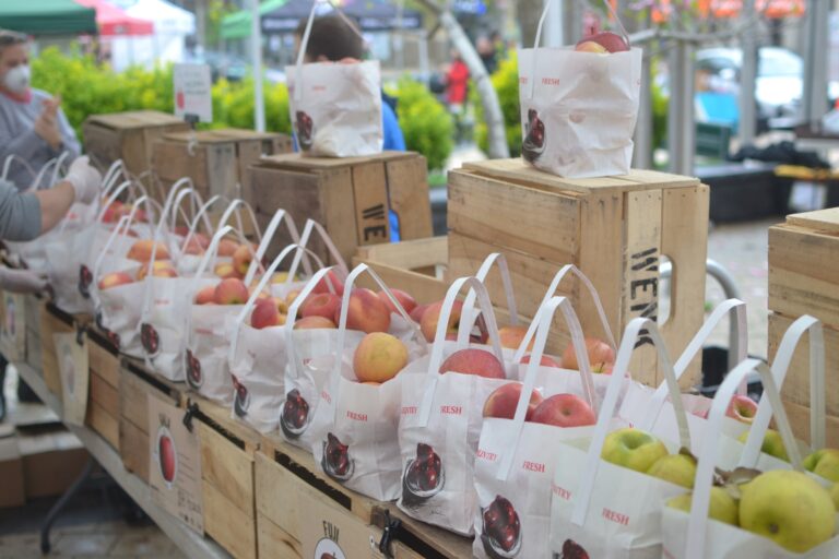 DCist's tweet photo. FRESHFARM has been chosen to lead a D.C. program that gives low-income residents a weekly stipend to buy fresh food at farmers markets across the city. https://t.co/4QlDj1LYYE https://t.co/GDHmLFfRf5