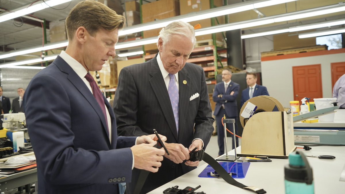 henrymcmaster's tweet photo. Kicked off #VeteransDay by visiting TacMed Solutions, a veteran-owned business in Anderson. This company manufactures life saving equipment for the military and first responders. I’m grateful they call South Carolina home and for their investment in our people. https://t.co/zCLgOCp0PR