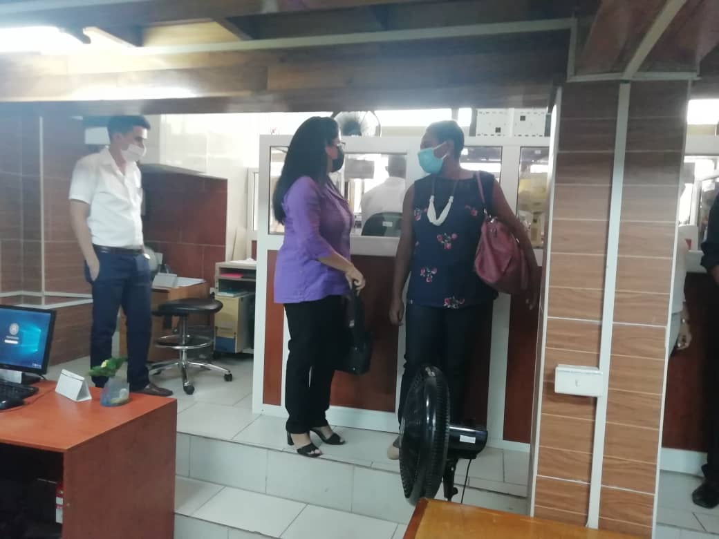 Grato recibimiento a la Ministra del Banco Central de Cuba en CADECA Las Tunas