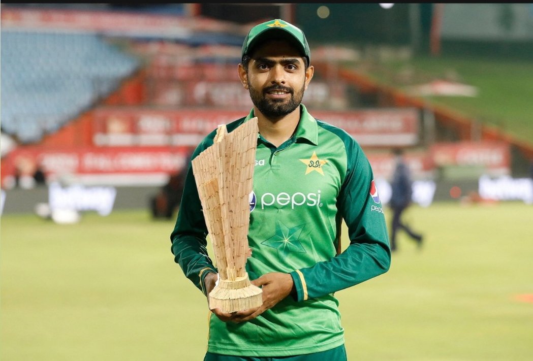 KshitijShivne's tweet photo. #PAKVSAUS
Ye le aur pahili fursat me nikal https://t.co/8chWD15Ipj