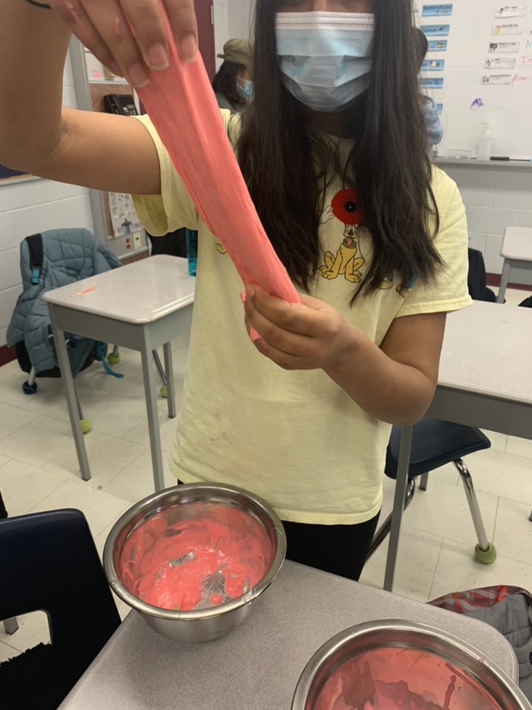 Making slime while learning about different mixtures in science <a href="/DLMS_MS/">David Leeder MS (FI)</a>