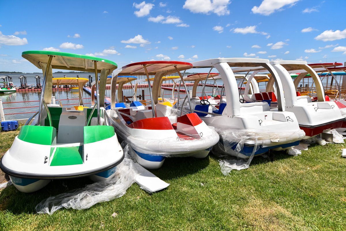 MuniChascomus's tweet photo. El parador San José brindará servicios destinados a la gastronomía🍔, juegos náuticos🚣🏻, muelle flotante y sector de usos recreativos, deportivos y culturales. https://t.co/DVwpdoiah2  @chascomustur https://t.co/eNZB7lsQ9D