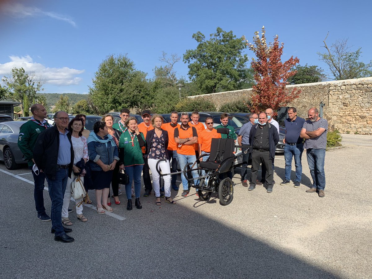 Présence des 2 Caisses locales Cance Ay Deume &amp; Serrieres au grand rdv Gourmandises de l’Ardèche le 13/11/21 , Place des cordeliers sur Annonay .
Venez nombreux à notre stand mutualiste découvrir nos animations avec la participation de #BrcVernosc