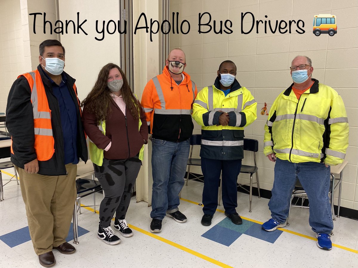 @MrsRussell63 and I met with our @FirstStudentInc bus drivers to grow our partnership and express @apolloD63’s thanks for getting students to and from school safely each day. #ApolloPride63 #63Success 🚌🐾🚌🐾 #ThankADriver