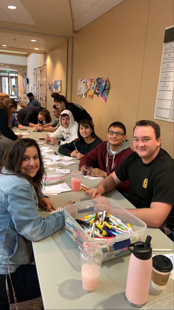 UDrotc01's tweet photo. Today we honor all of those who have served our country.

The cadets ran a table for students to write letters to veterans thanking them for serving our country.

Happy #VeteransDay 

#thankfulthoughts 
#leaderswanted
#3rdbrigaderotc
@armyrotc
@3rdrotcbrigade
@goarmy https://t.co/Xv3rBOevbp