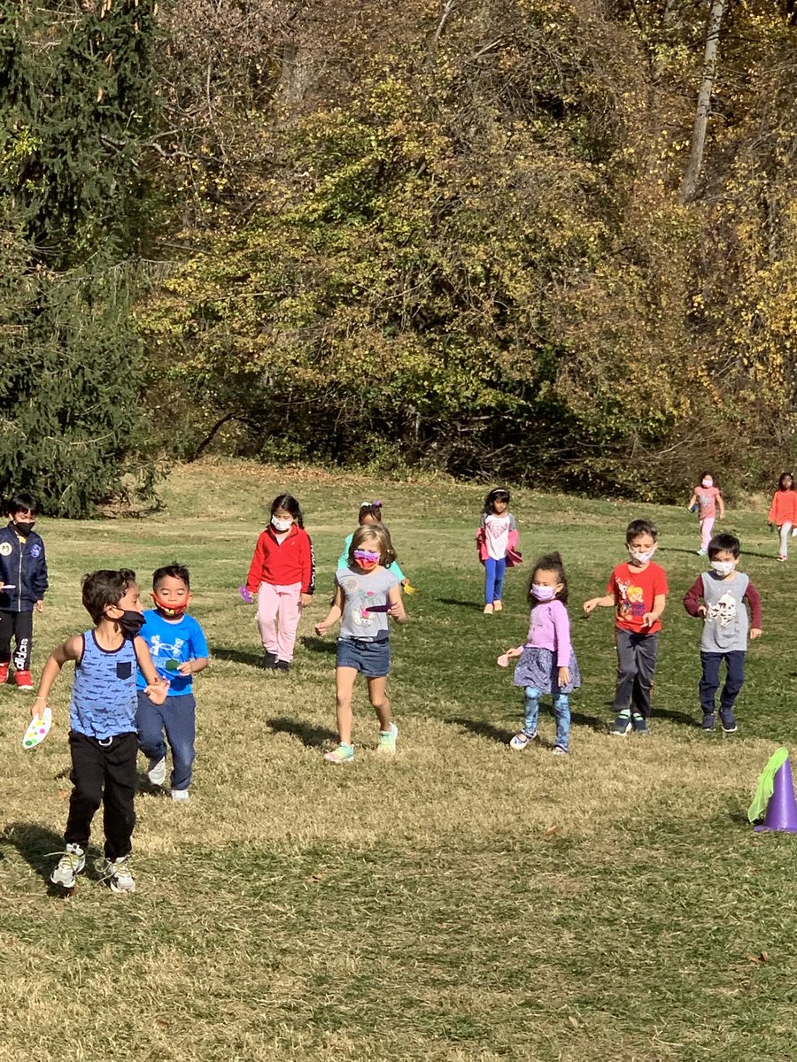 MrH62162056's tweet photo. Kindergarten rocked the GCES Turkey Trot ‘21!! ⁦@GCESPTA⁩ ⁦@hcpss_gces⁩ ⁦@GormanTeam⁩ https://t.co/m7nZnXnhpK